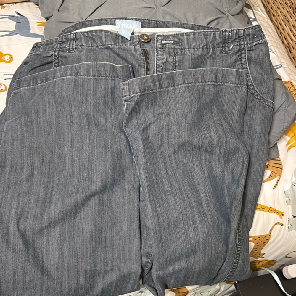 Liz & Me Gray Ankle Cropped Jeans